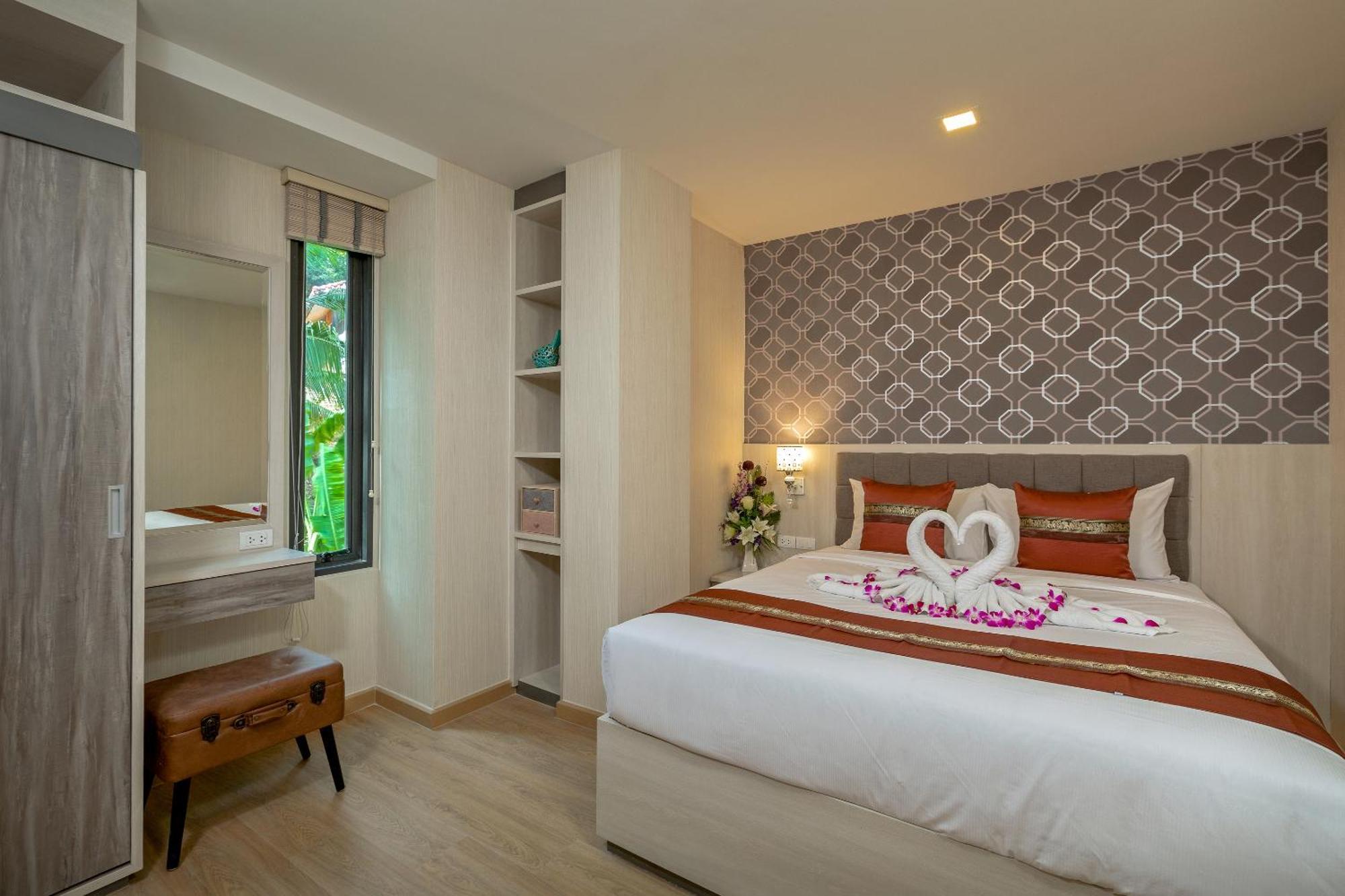 Splendid Sea View Resort Pantai Kata Ruang foto