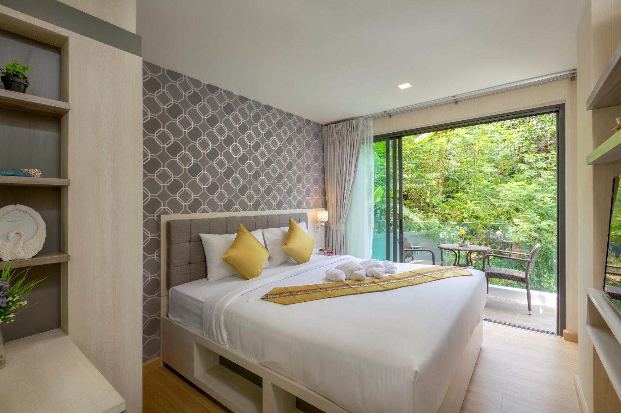 Splendid Sea View Resort Pantai Kata Ruang foto